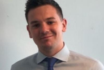 Paul Ellis ~ Recruiter Cyber Engineering Defence, Outsource UK